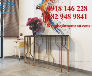 Bàn inox xi mạ vàng